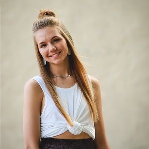 Meet your Posher, Alyssa